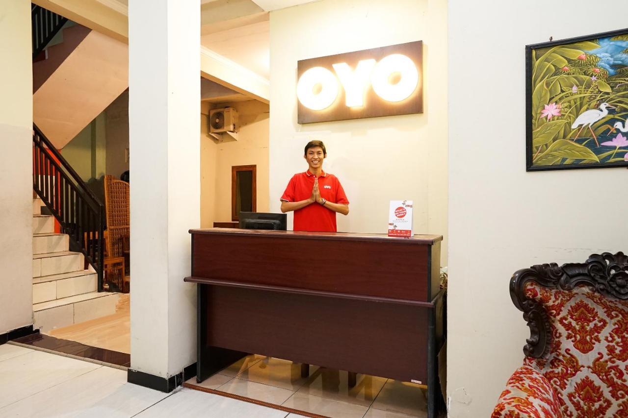 Kartika Syariah Homestay By Stayku Surabaya Buitenkant foto